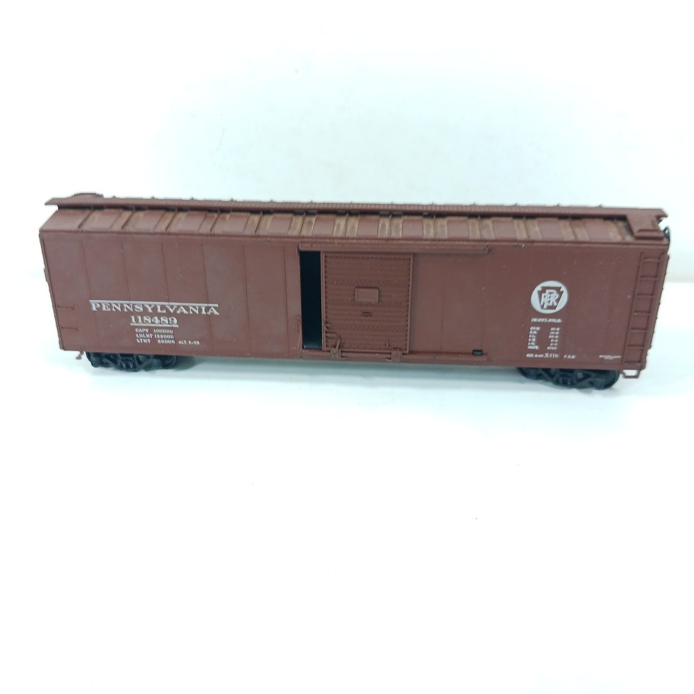 Athearn HO Scale Pennsylvania PRR 50ft Single Door Box Car 118489 Brown 5059